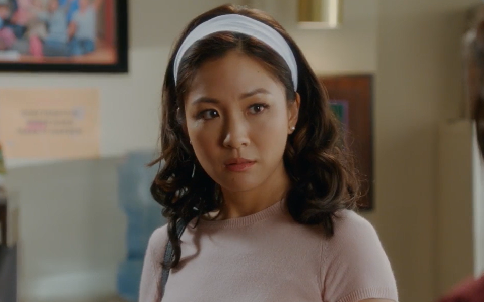 初来乍到:华裔妈妈求职被拒,没想第二天就变成了人事上司,腻害