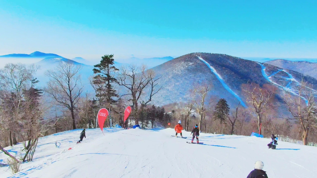 北大壶(北大湖岗梁)航拍跟随,真想在雪场做个留守人员