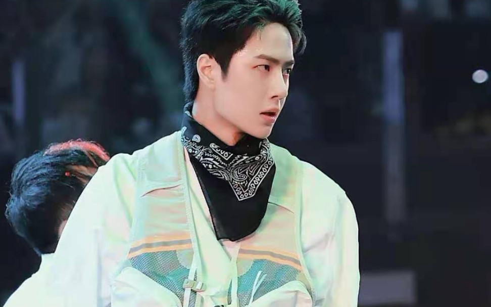 王一博抖肩舞yyds