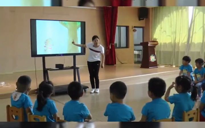 [图]幼儿园公开课小班社会｜幼儿园小班优质公开课《小熊你好呀》生动活泼的幼儿园公开课，温柔的幼师给小朋友们上了生动一课。幼师必备课件 幼师课件，