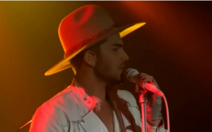 [图]【Adam Lambert】Underground 现场版（Morongo20150718）