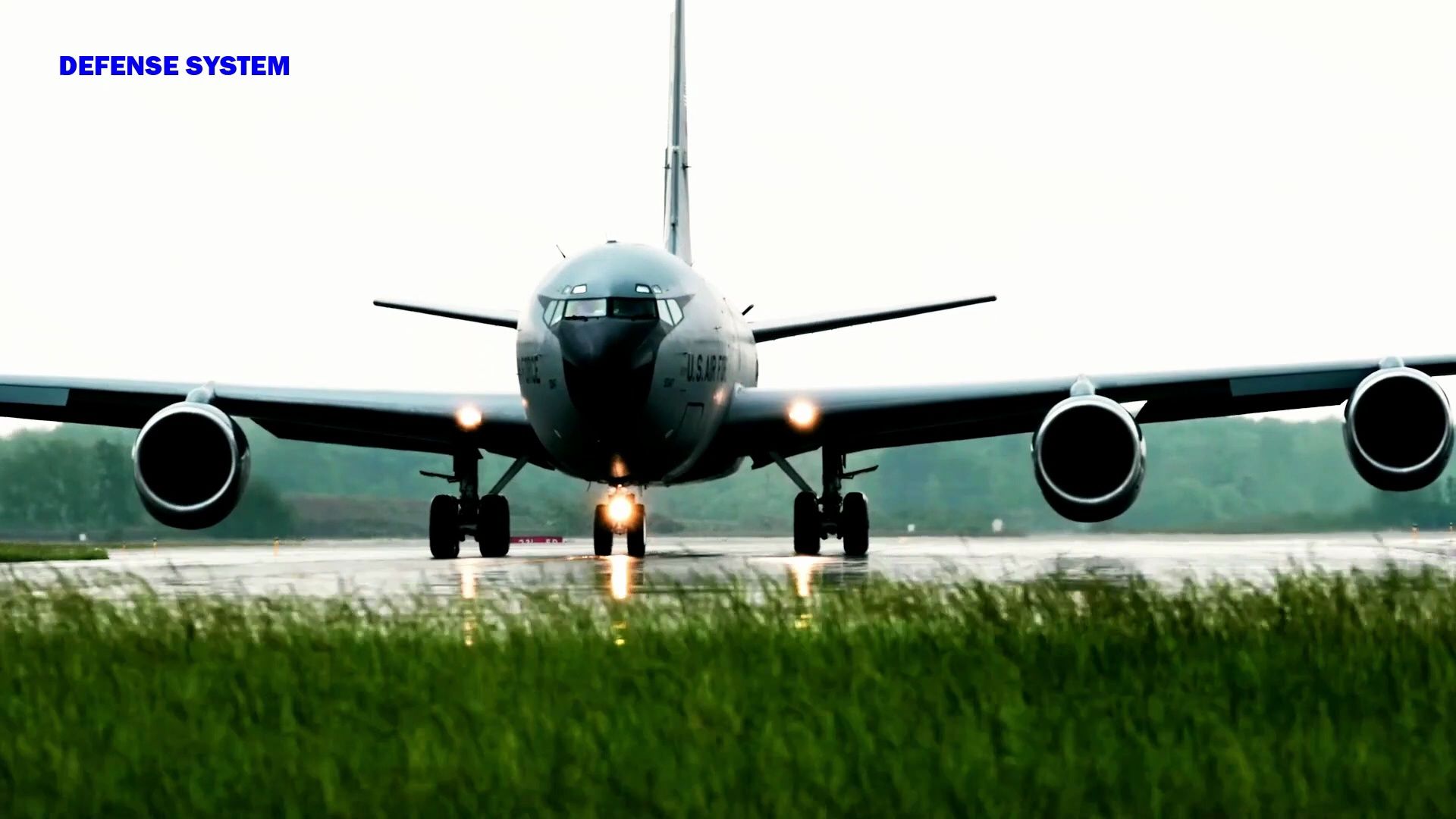 数十架大型kc-135加油机美国一项秘密任务的紧急起飞过程曝光