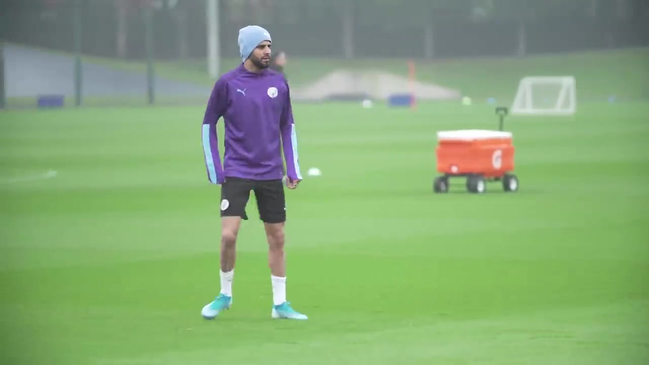 [图]THE SUNDAY AFTER THE SAINTS - TRAINING - MAN CITY