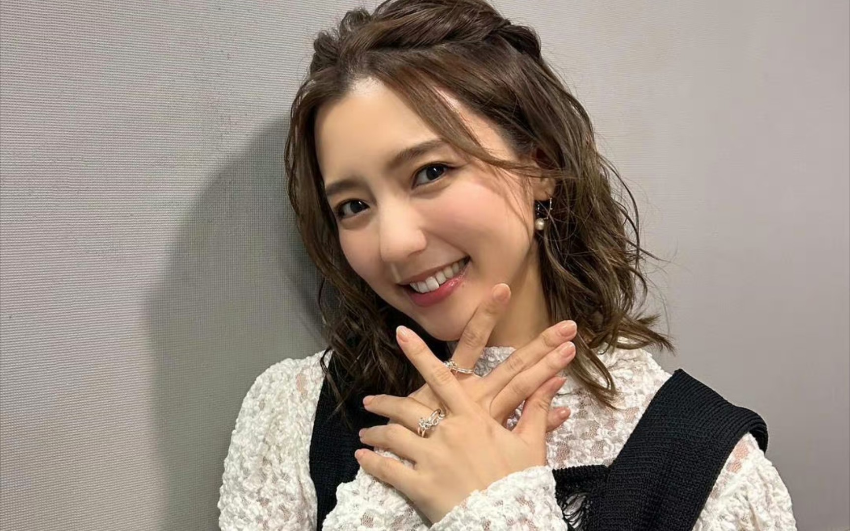 完美究极偶像!真野惠里菜33岁生日mad