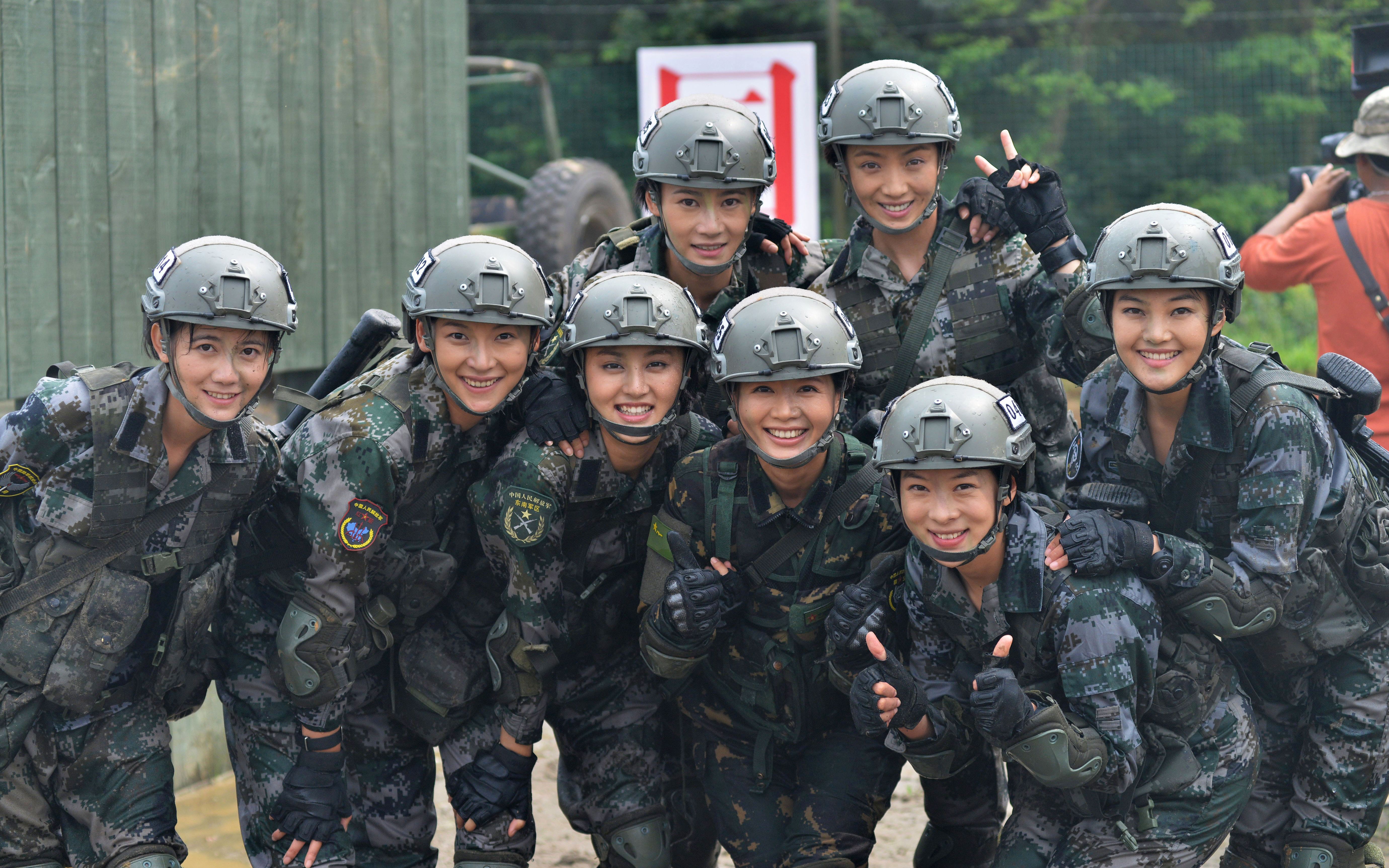 [图]爷青回!童年回忆|我是特种兵之火凤凰女子群像