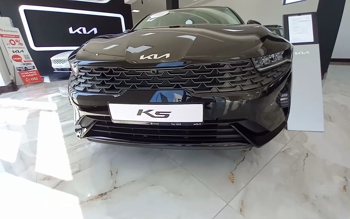 新车鉴赏|2023款起亚k5黑色,外观与内饰展示