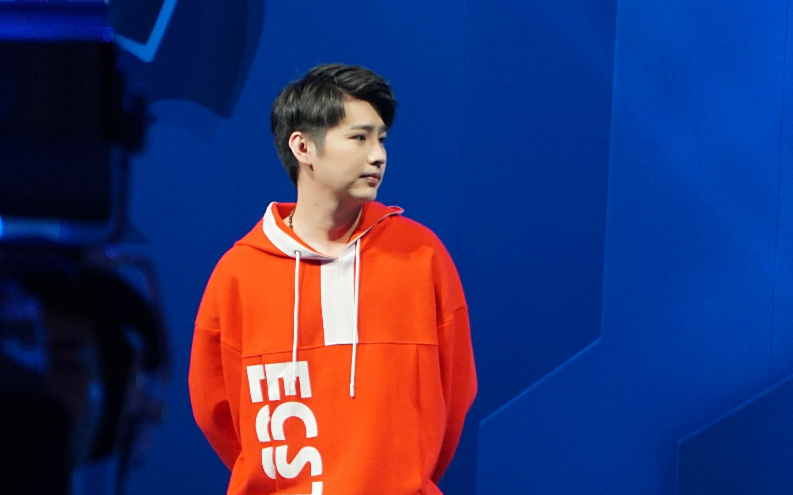 【xq丶at】阿泰五五开黑节cut 泰帅组合赛前评论席甜蜜亮相还有爱与