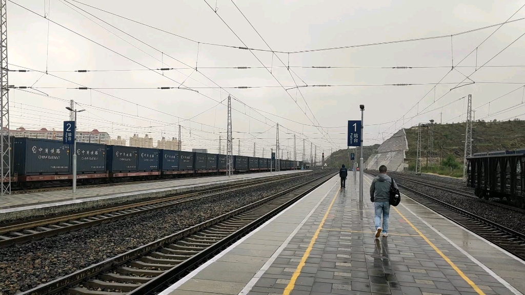 感受正线乘降的hxd3c本气k7301次进宁武站