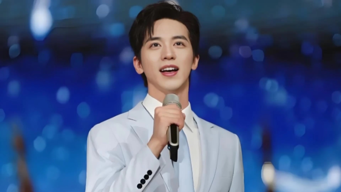 许魏洲《解毒》