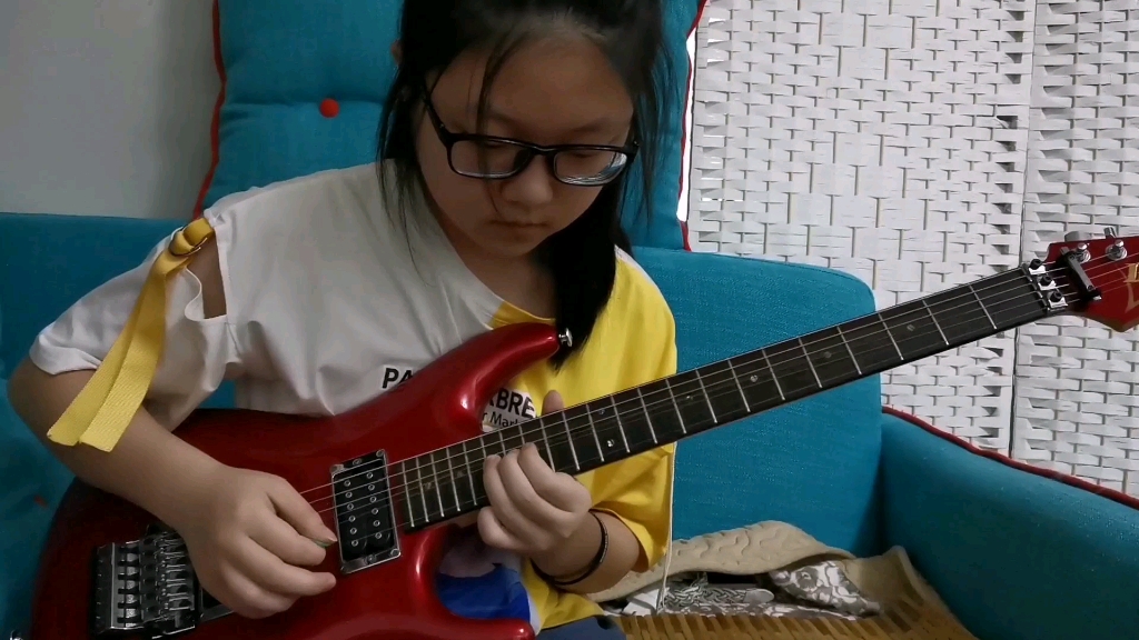 冰城吉他女孩孙悠然练习实拍_哔哩哔哩 (゜-゜)つロ 干杯~-bilibili