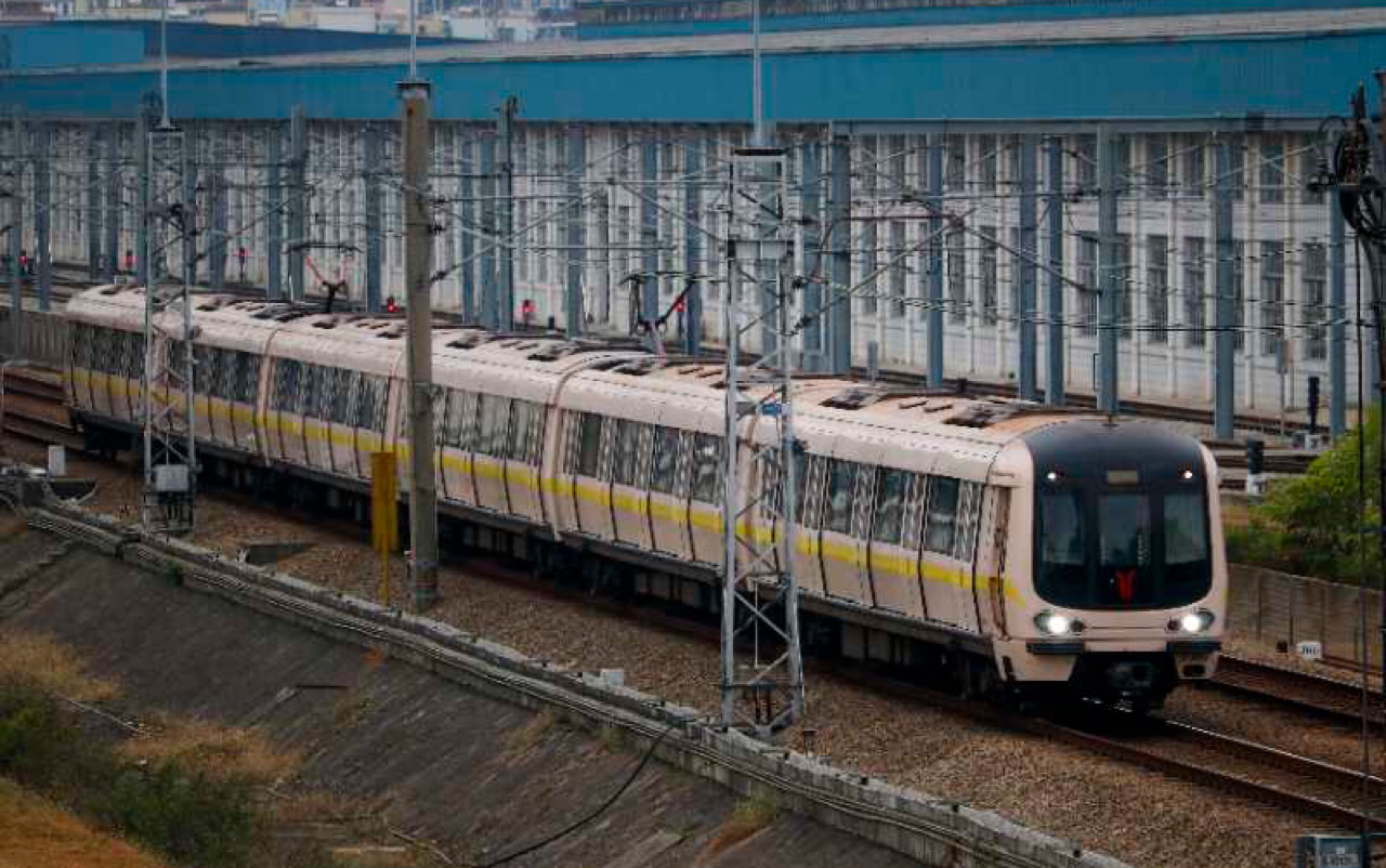 广州地铁一号线bbd坑口西塱报站缺失过于安静体验舒适滑稽