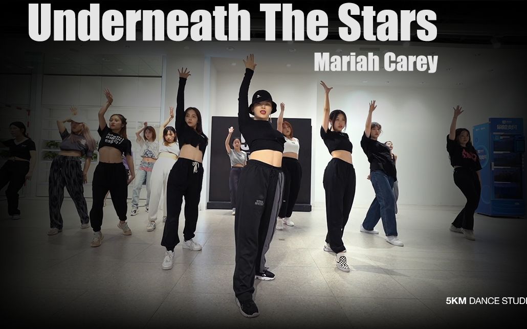 [图]美妙意境~沉醉在Mariah Carey的天使歌声里自在摆动 Underneath The Stars