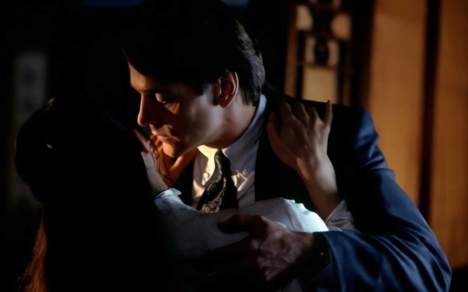 【蝴蝶君】【尊龙】我是个男人 爱上了一个男人伪装的女人_哔哩哔哩