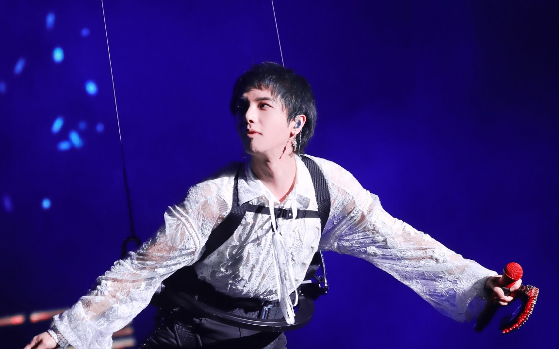 9.9【华晨宇火星鸟巢演唱会】蜉蝣