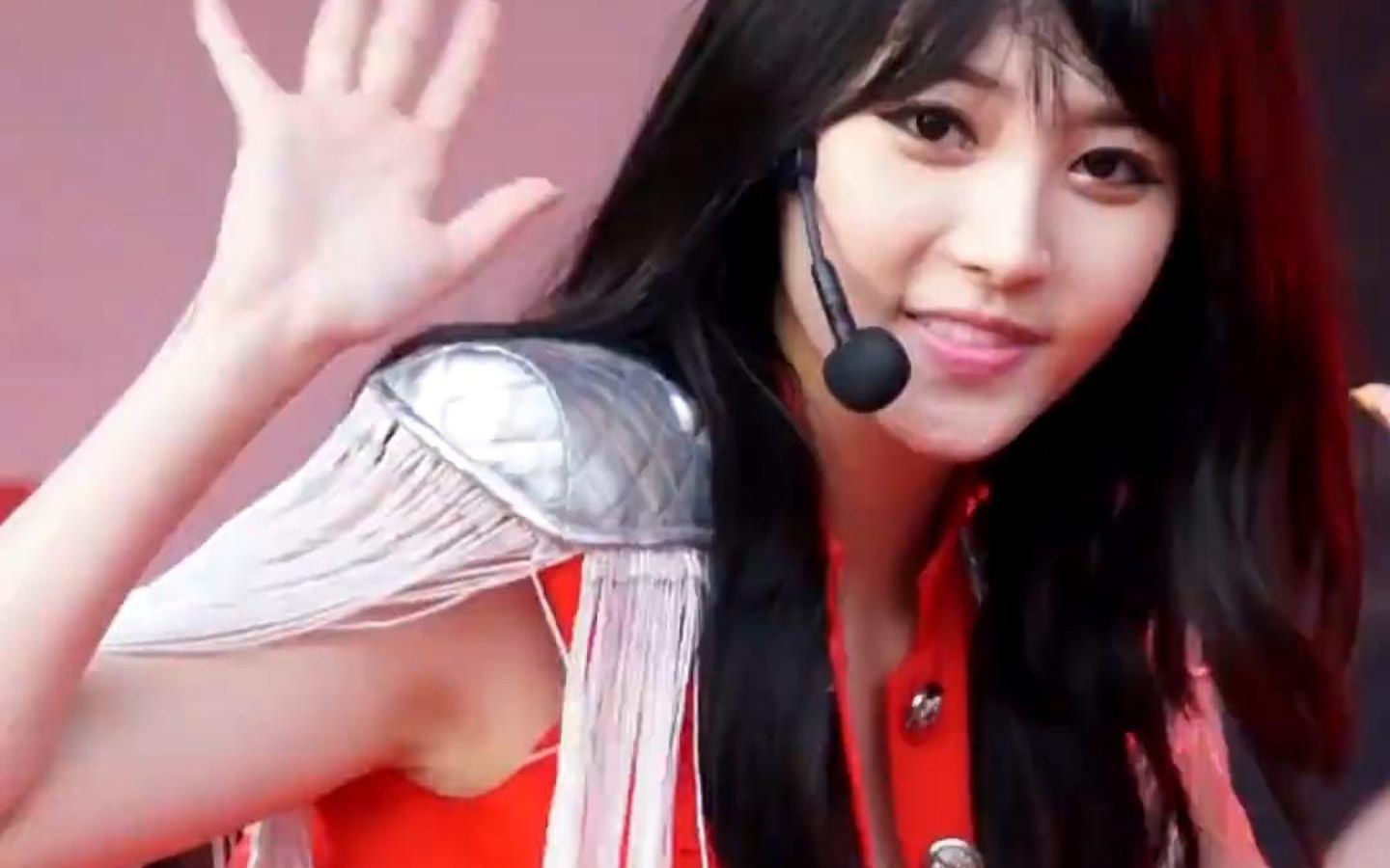 【girls day】金亚荣(鸭绒)换装混剪 再抱我一次 1