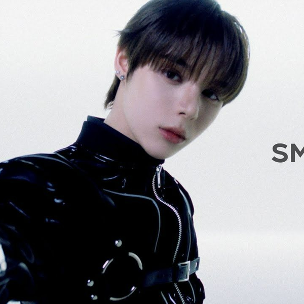 JUSTIN JJ ジェイ 生写真 SM SMTR25 SM新男团】SMTR25 Introduction film 个人简介影片_JUSTIN