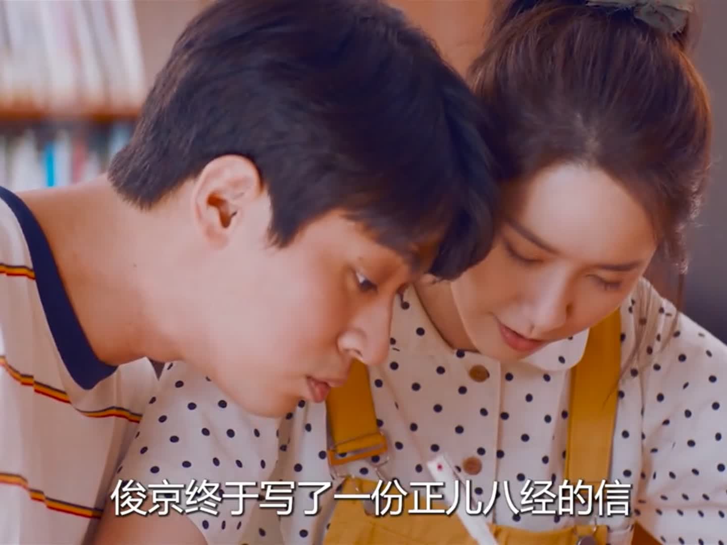 这男的颜值这个样凭啥能跟林允儿和金智秀演情侣啊!