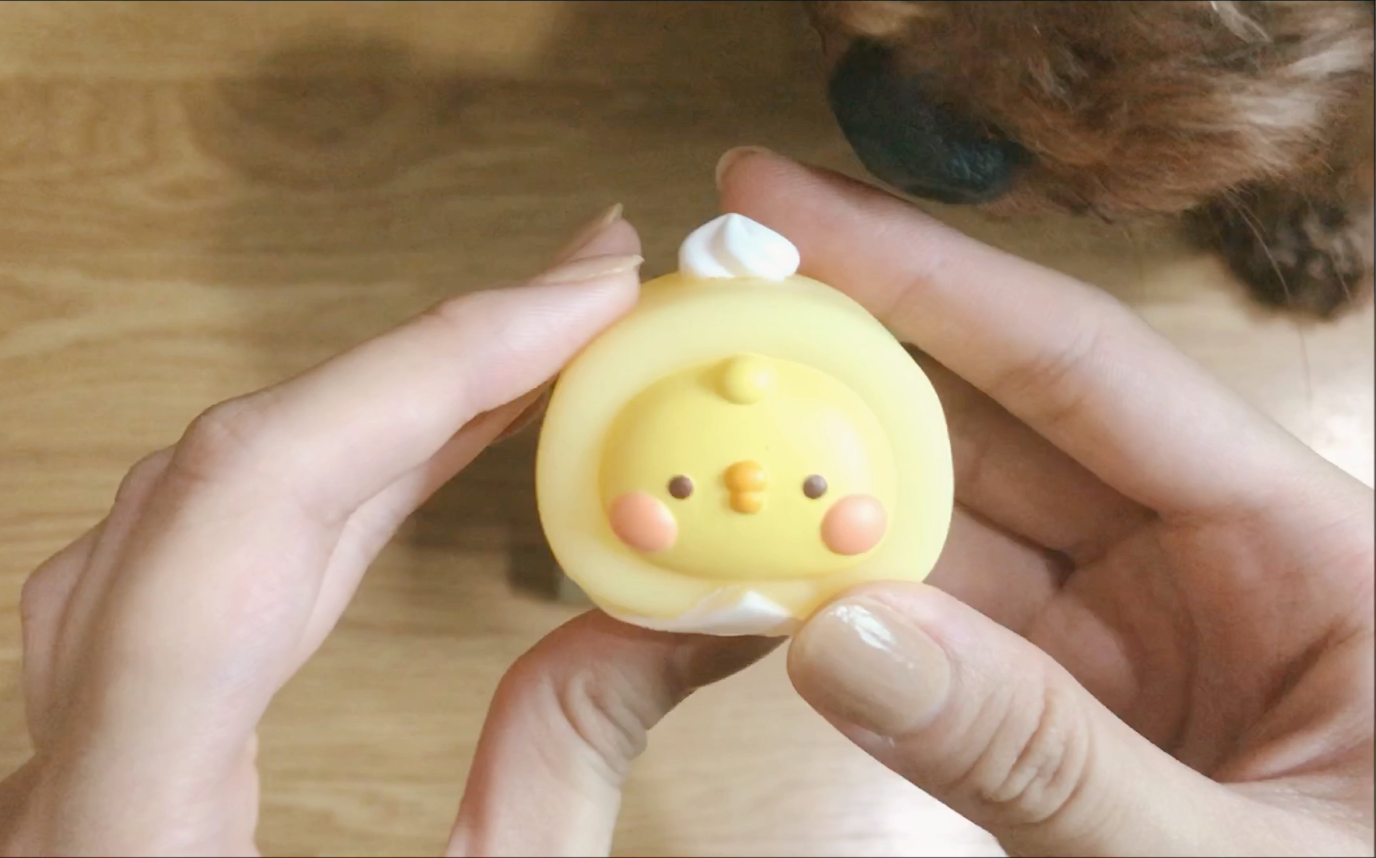 盲盒|molang土豆兔04代甜品系列狗子都能吸引的可可爱爱盲盒_哔哩哔哩