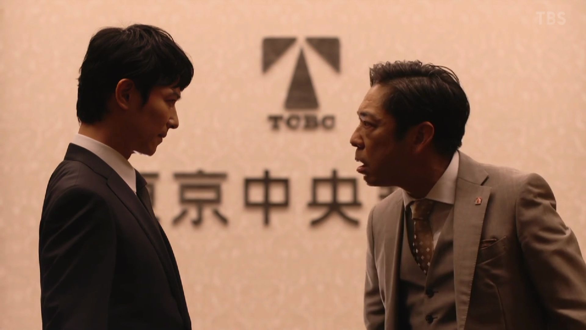 半泽直树两季完结意犹未尽期待雅人叔的第三季