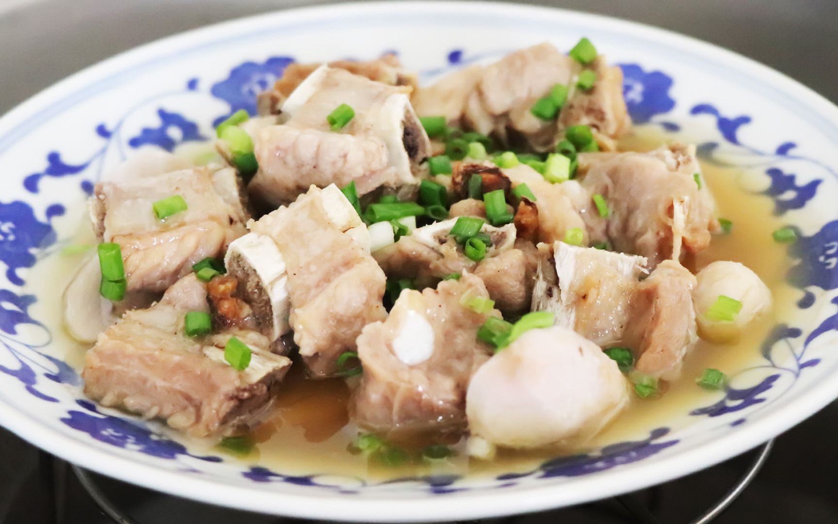 香芋蒸排骨 , 经典广式蒸排骨的做法 , 芋头软糯