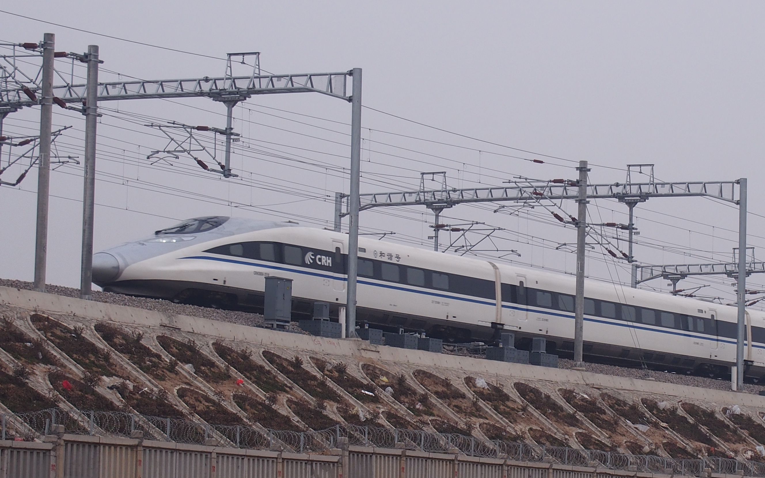 [音量警告]在站台上感受呼啸而过的crh380a吧_哔哩