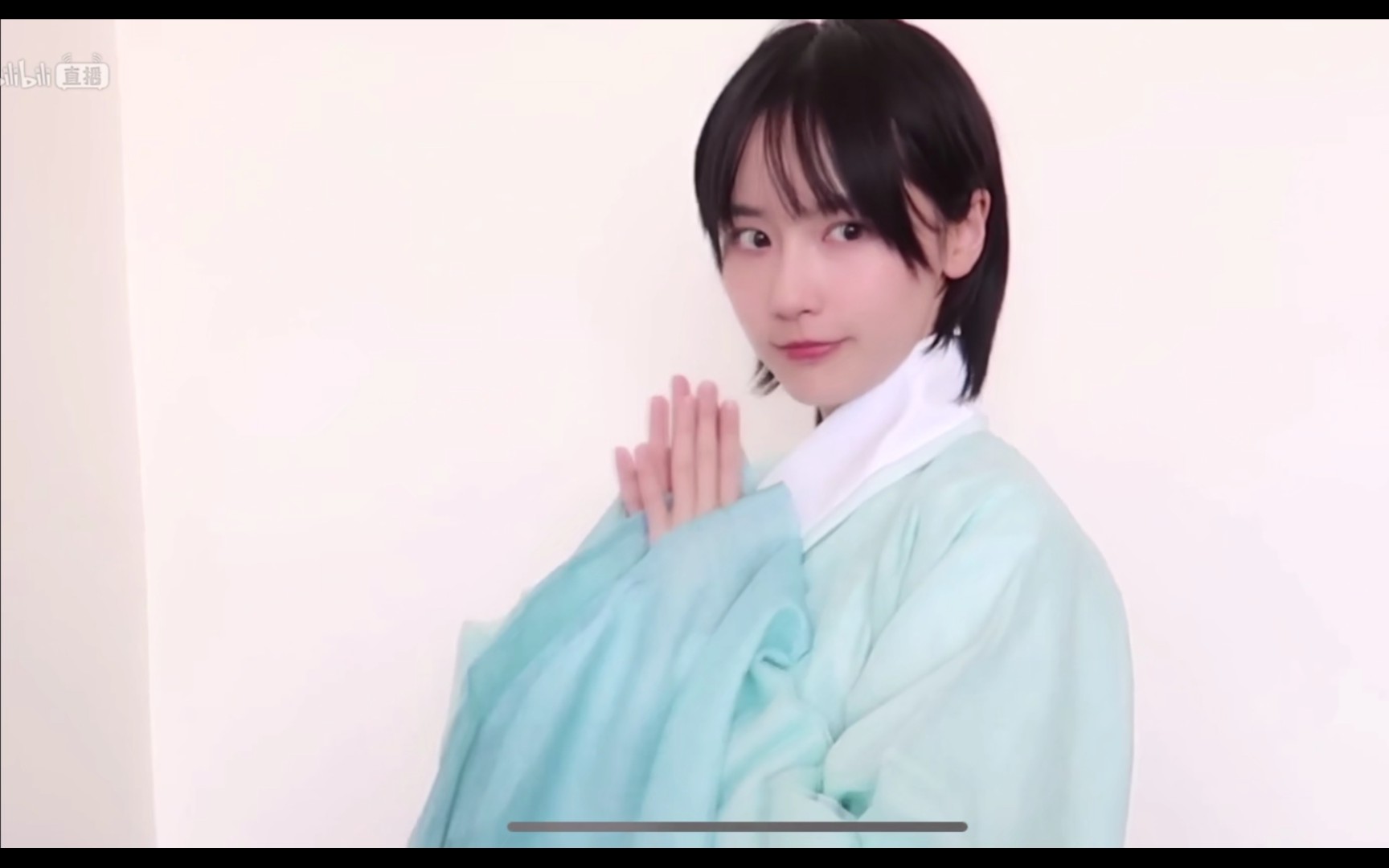 可爱的成果穿汉服也是很美腻的呢