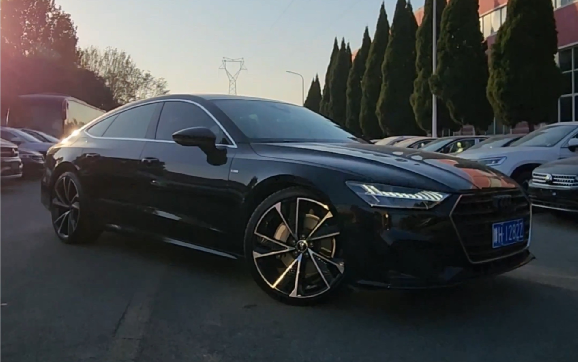 奥迪a7改装升级21寸鳄鱼皮刀锋轮毂-焦作dk轮毂改装-焦作dk轮毂改装