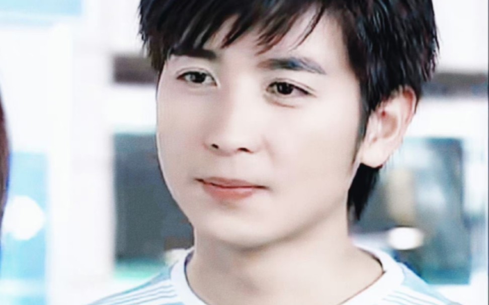 年轻时的保剑锋也太帅了吧