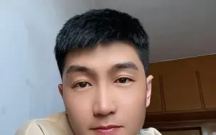 Descargar video: 抖音账户不够500粉丝怎么开通蓝v认证？蓝v如何免费认证？