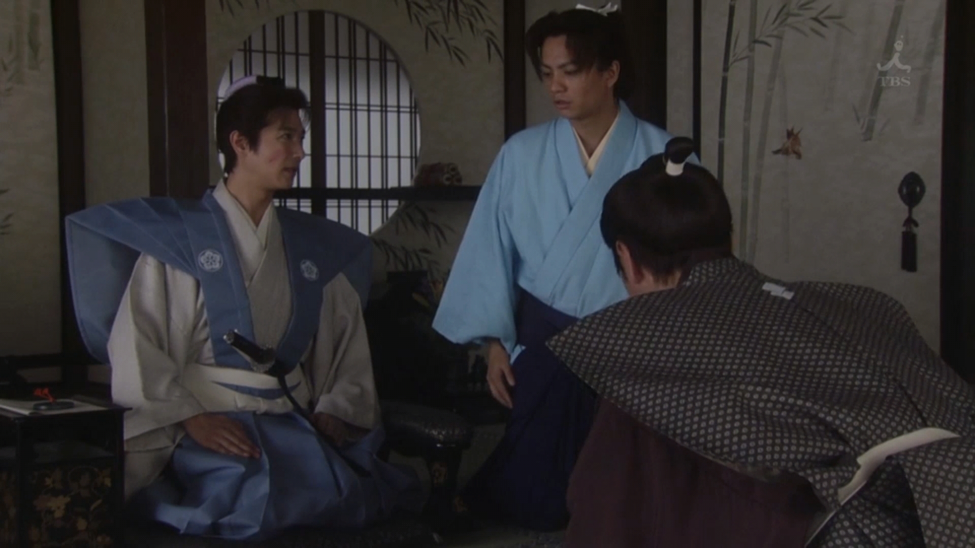 【大奥诞生】日本男人成稀有动物,连德川将军也是女人,有功被留下-08