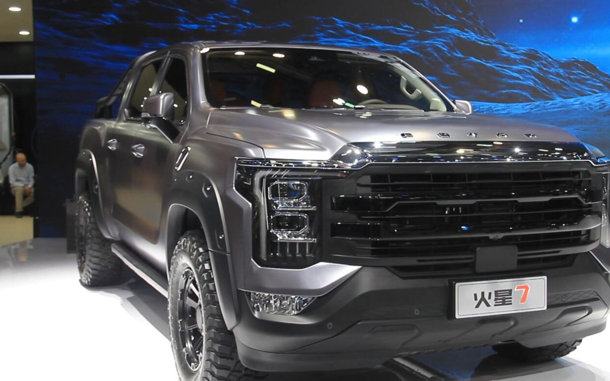 火星皮卡11.88万起开启预售,48v柴油混动惊爆皮卡圈