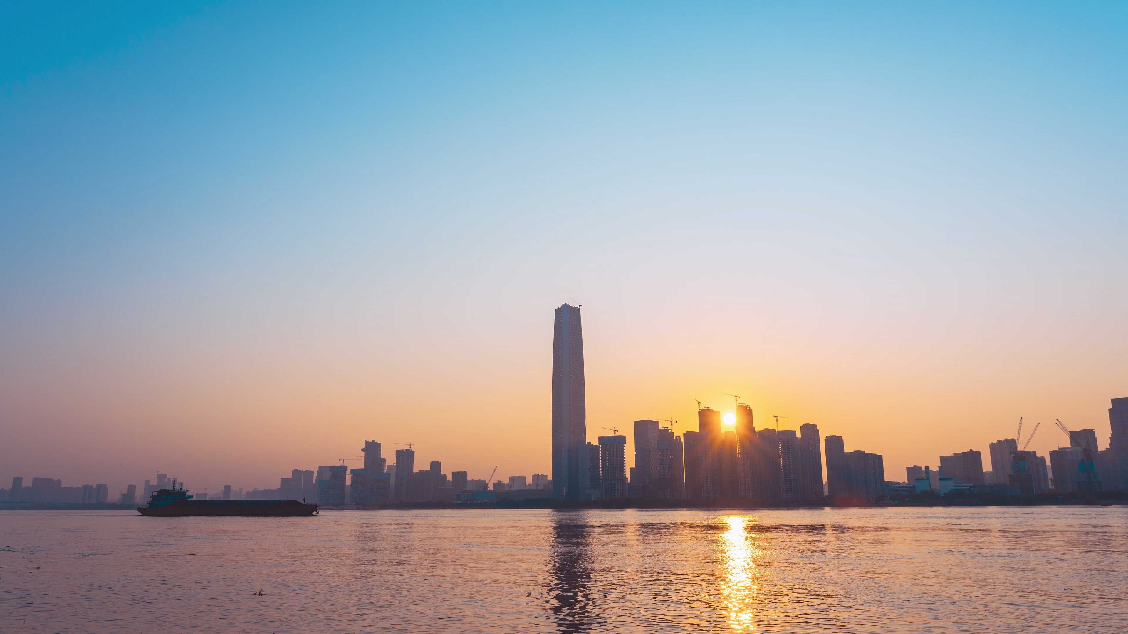 武汉 汉口江滩 江汉路