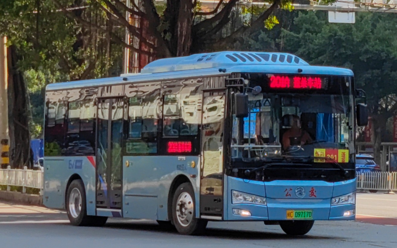 安溪公交 金旅xml6855jevs0c1 行走音