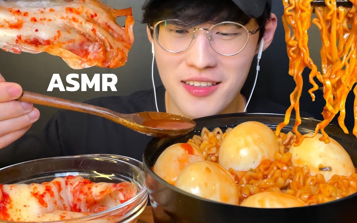 【韩国眼镜哥吃货】鸡蛋泡面还有好吃的泡菜顶瓜瓜