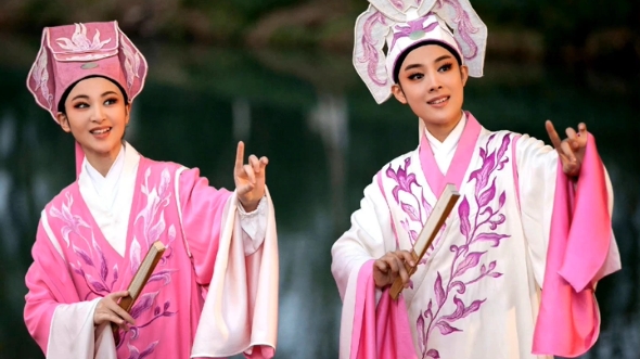 搁谁谁不迷糊呀#君霄cp#君青cp#陈丽君#李云霄#何青青#越剧演员#浙江