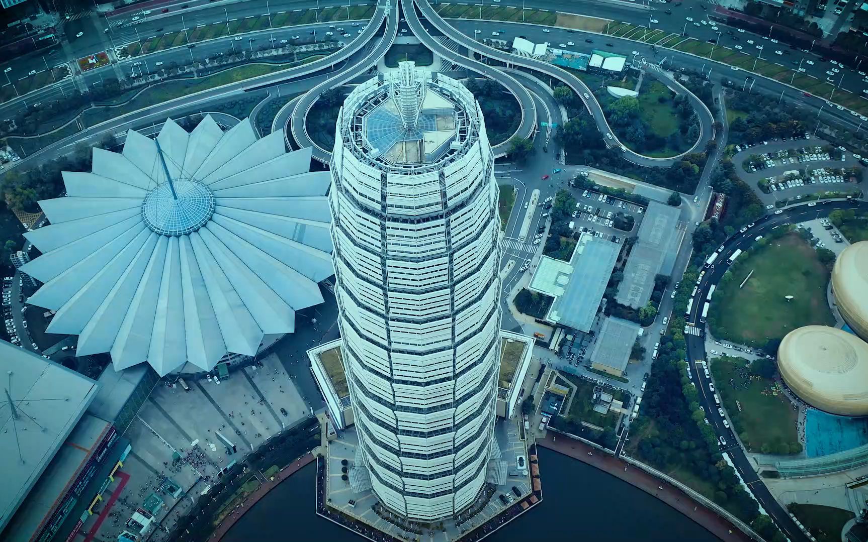 郑州地标性建筑大玉米图片
