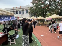 Download Video: 爆笑！某大学说唱社对着对面脱口秀社唱GAI的《朝天门》