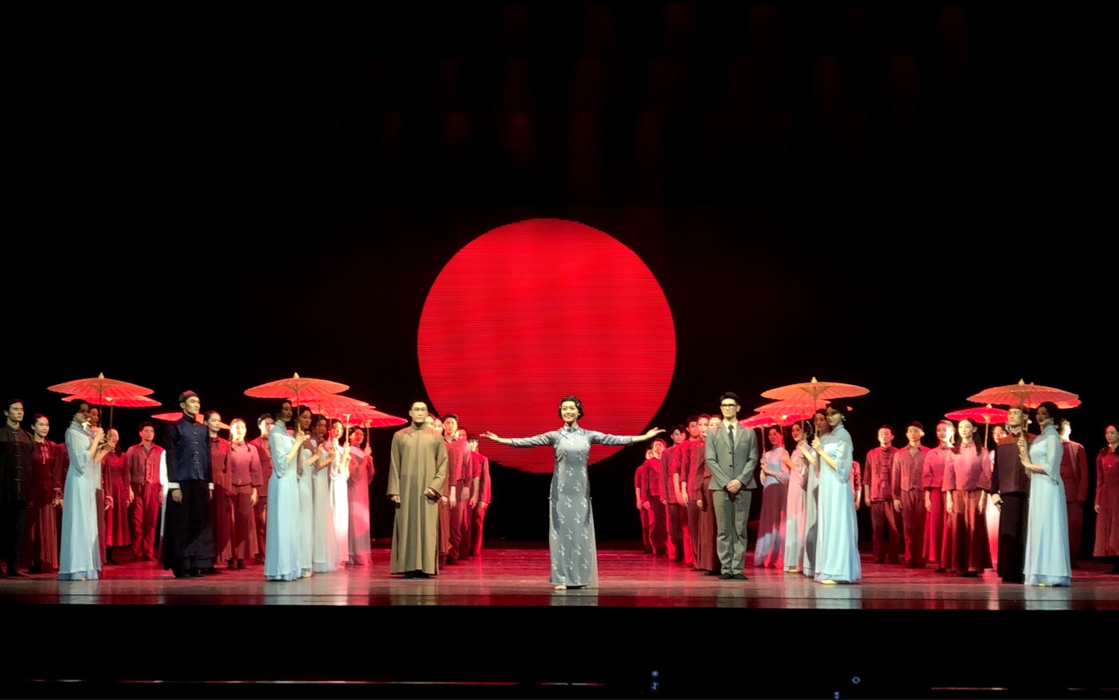 返场谢幕舞剧秀水泱泱