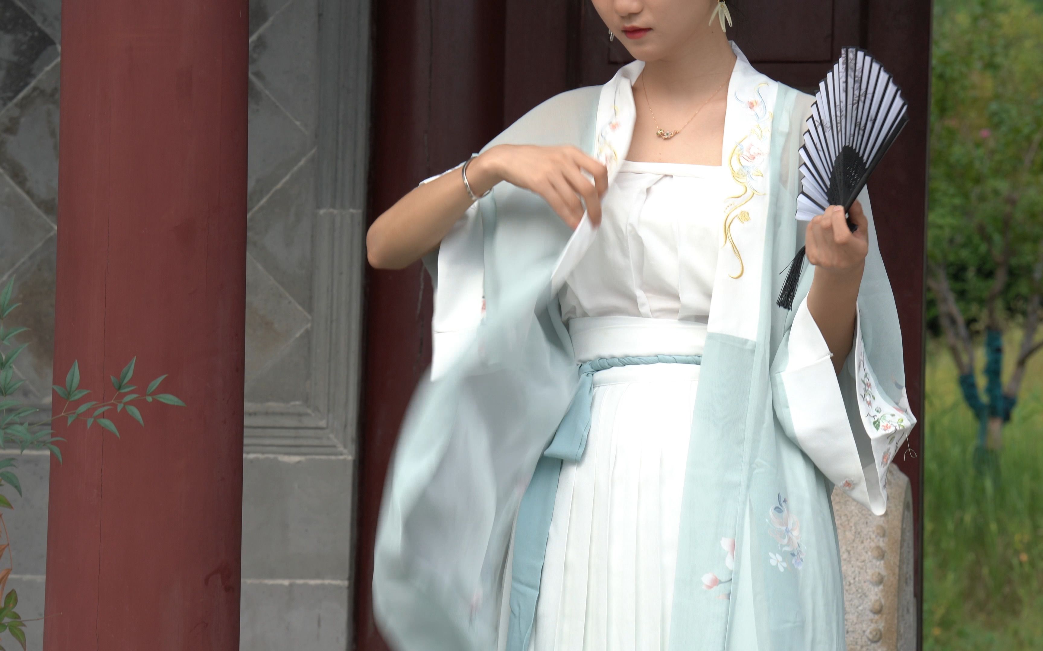 汉服丨撸起袖子加油干