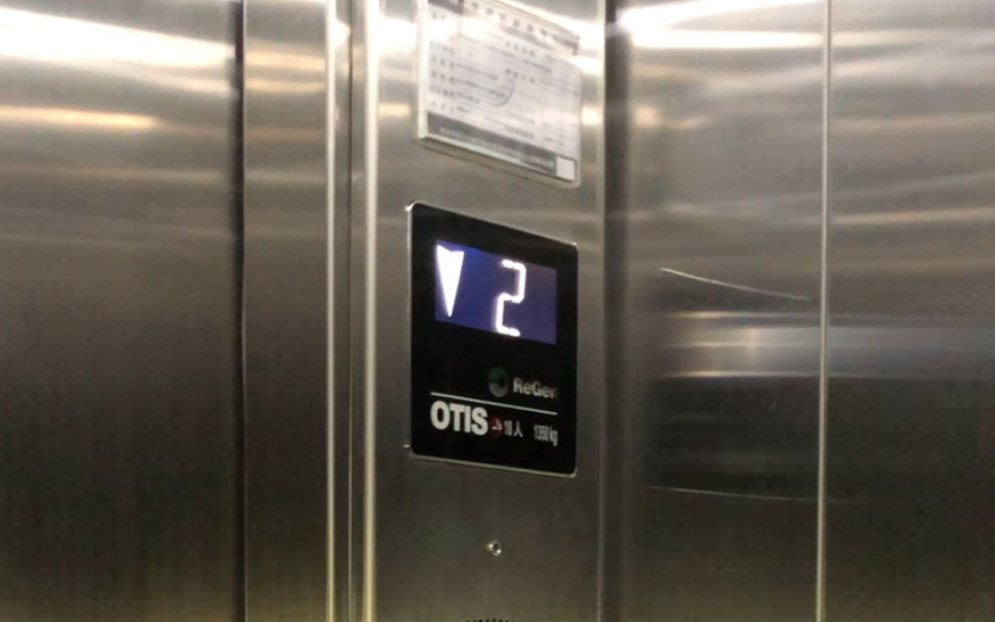 峨眉山智选假日酒店(a座)的奥的斯gen2消防电梯
