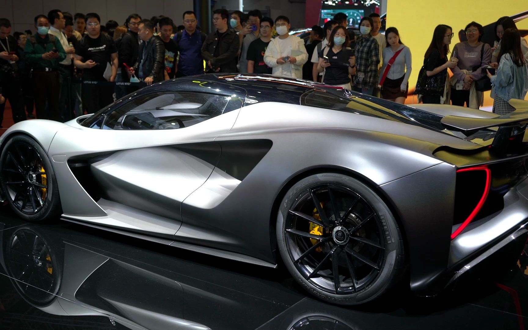 纯电动超跑 全新路特斯evija实拍