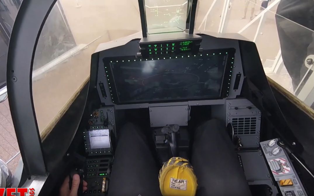 瑞典jas-39"鹰狮 战斗机驾驶舱_哔哩哔哩_bilibili