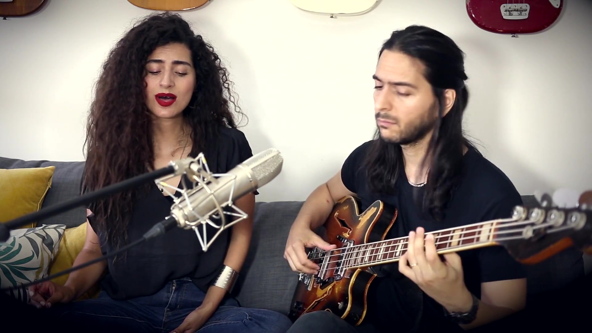 [图]Dont Know Why (Norah Jones) Vocals & Bass by Vero Perez & Andres Rotmistrovsky