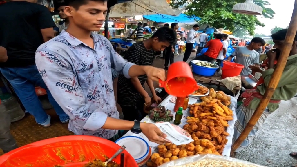 印度街头美食爆米干捞饭,好吃到爆哔哩哔哩bilibili