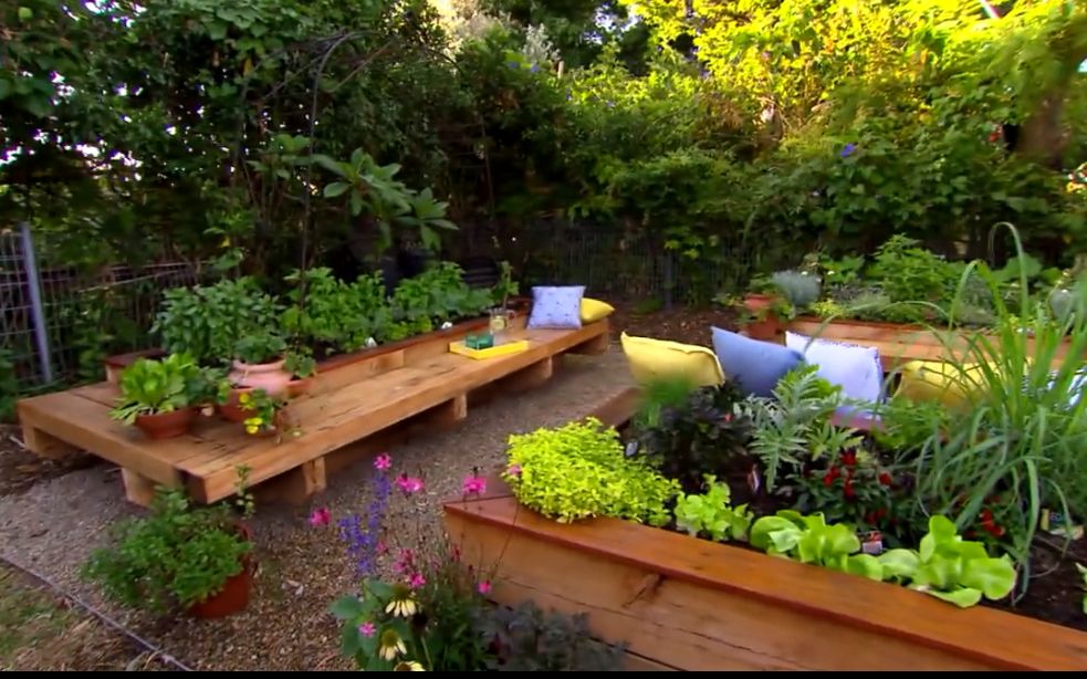 [图]蔬菜花园设计和植物搭配///Family Garden Makeover Gardening Great Home Ideas