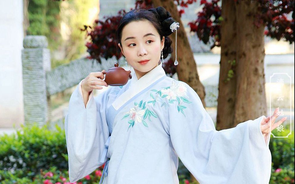 半壶纱发型古风汉服发型古典舞发型_哔哩哔哩 (゜-゜)つロ 干杯~-bili