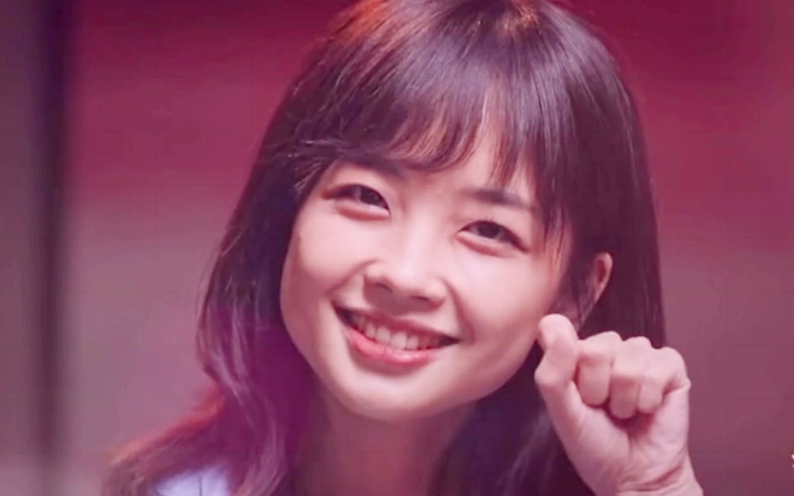 胖头鱼公主可爱五连拍,谁赶紧收了她吧!这也太撩人了!