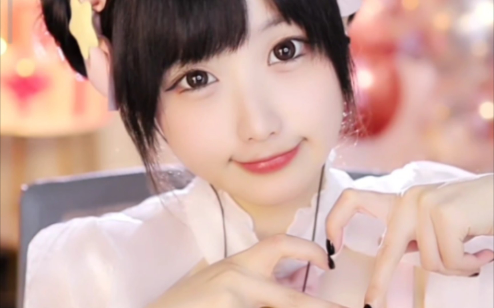 【cony歪】歪酱周年庆吃播片段