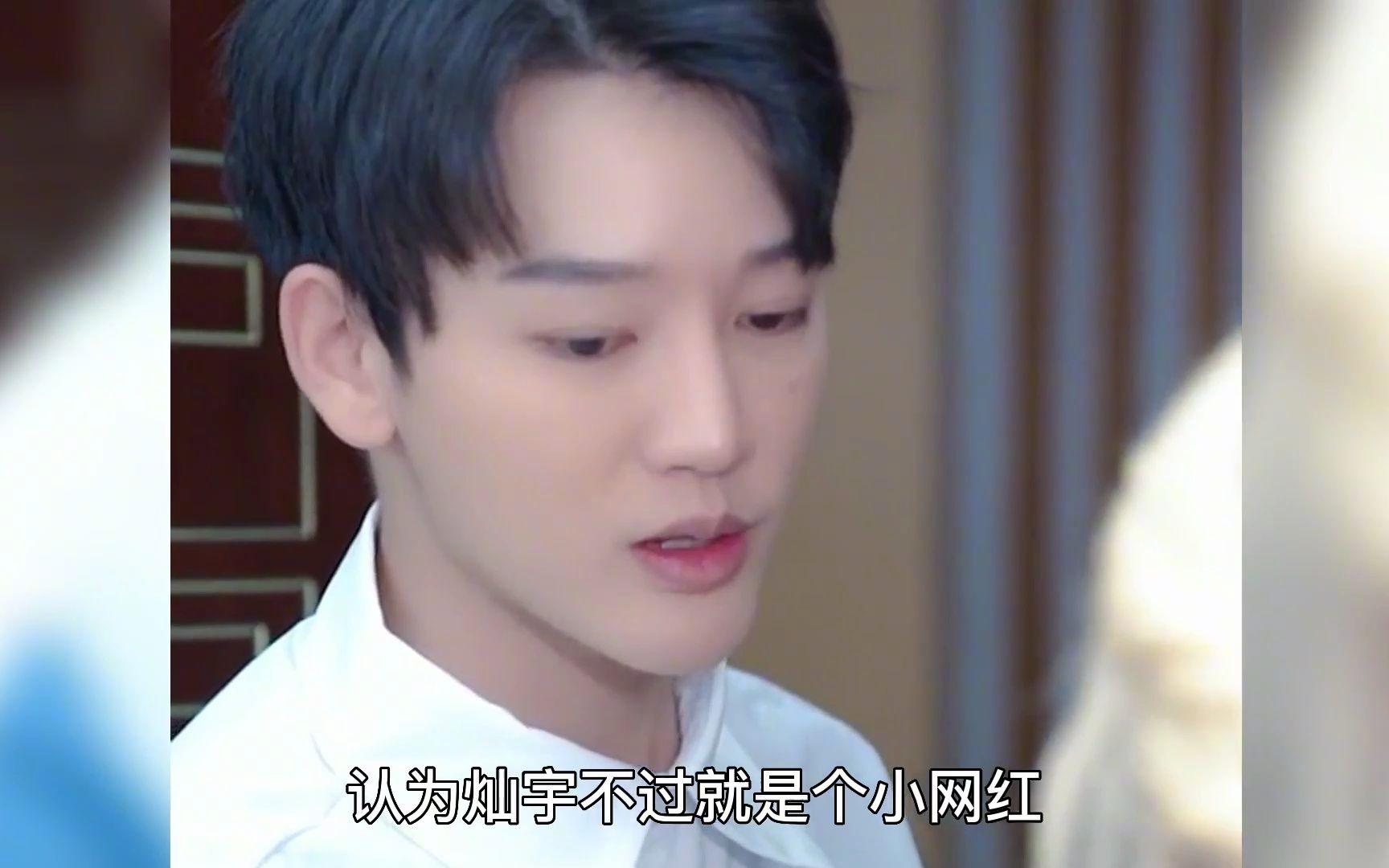 聊娱:上百刀整成真人芭比,土豪打赏上百万要求卸妆,卸妆后惊艳众人