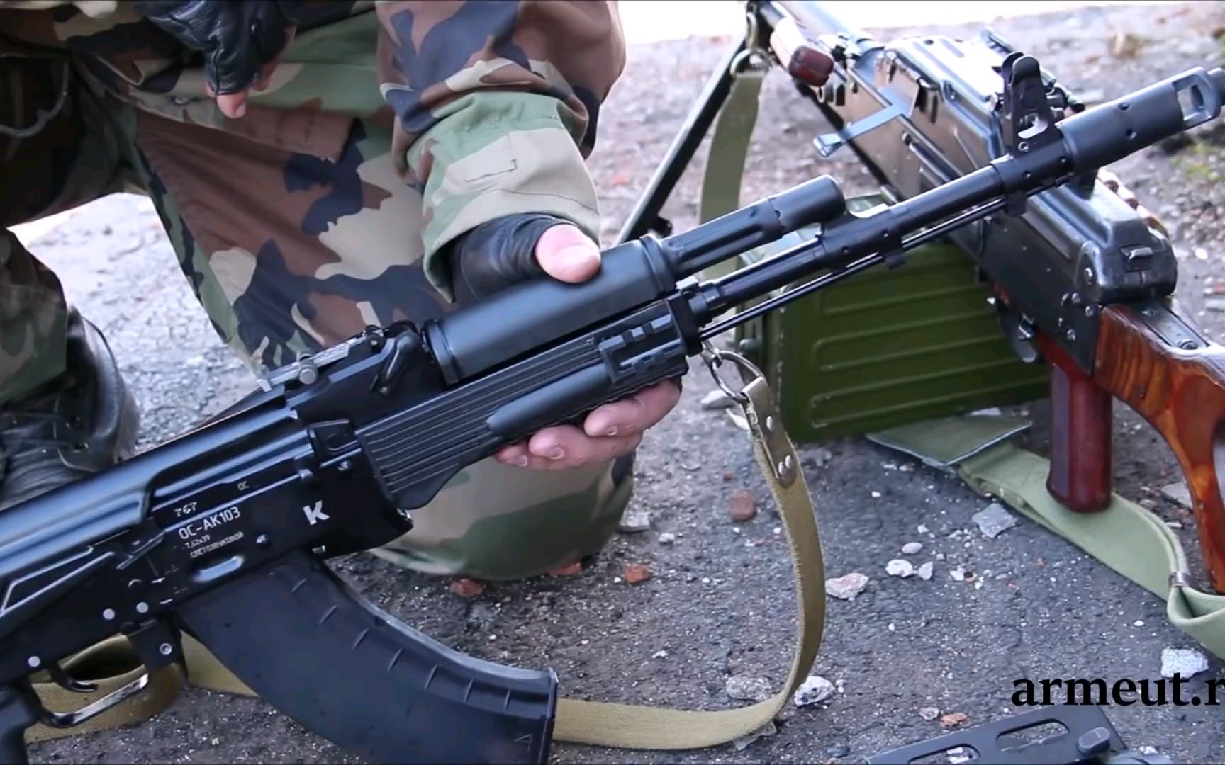 高清俄罗斯ak103步枪测试